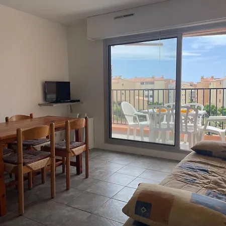 057 3 Pieces - Avec Piscine - Proche Mole Apartment *